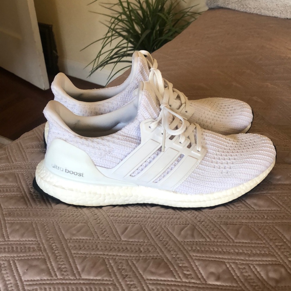 White ultra boosts